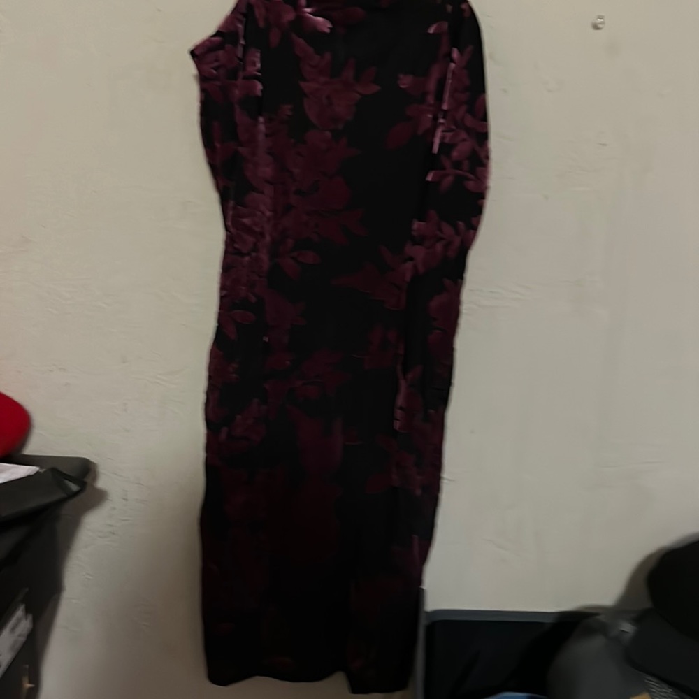 Maxi dressy dress pink flowers black and pink forever 21